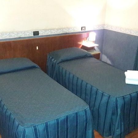 Hotel Piemonte Lanzo Torinese Buitenkant foto