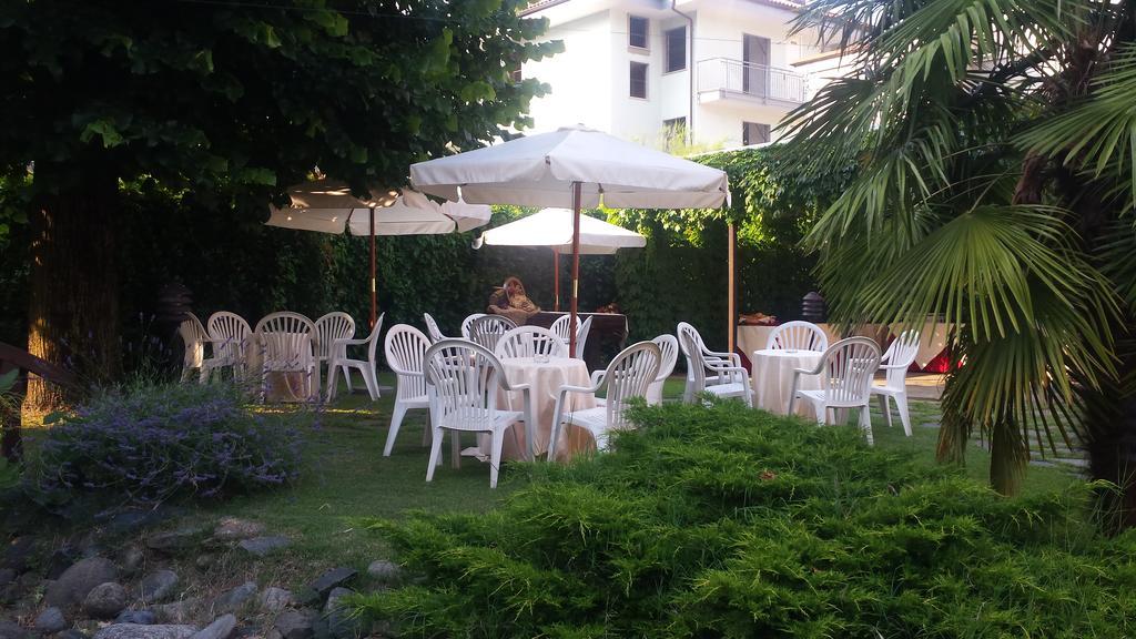 Hotel Piemonte Lanzo Torinese Buitenkant foto